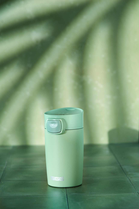 MIRACLE MUG MILKY GREEN TOUCH 0.27 L - Teräksiset termosmukit - sigg-shop.fi