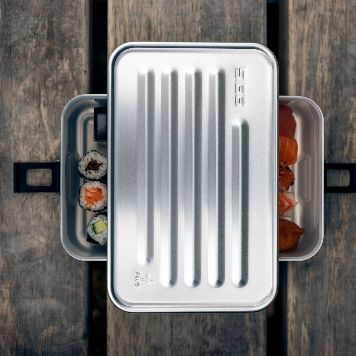 SIGG Metal Box Plus S Alu, käyttökuva