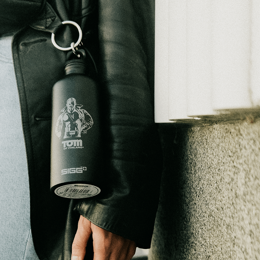 SIGG X TOF 0,6 L Black - Juomapullot - sigg-shop.fi