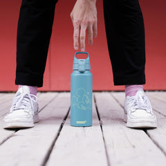 SIGG WMB ONE MICKEY MOUSE LINES 1,0 l, käytössä ulkona 2