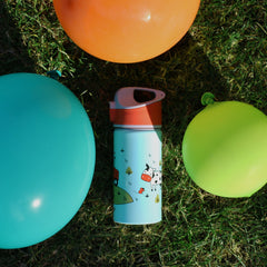 SIGG Miracle Wmb lastenpullo Tractor Farm 0,4 l, käytössä ulkona 2