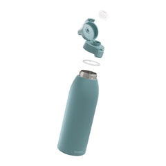 SIGG Shield Therm One termospullo Morning Blue 1,5 l, käytössä ulkona